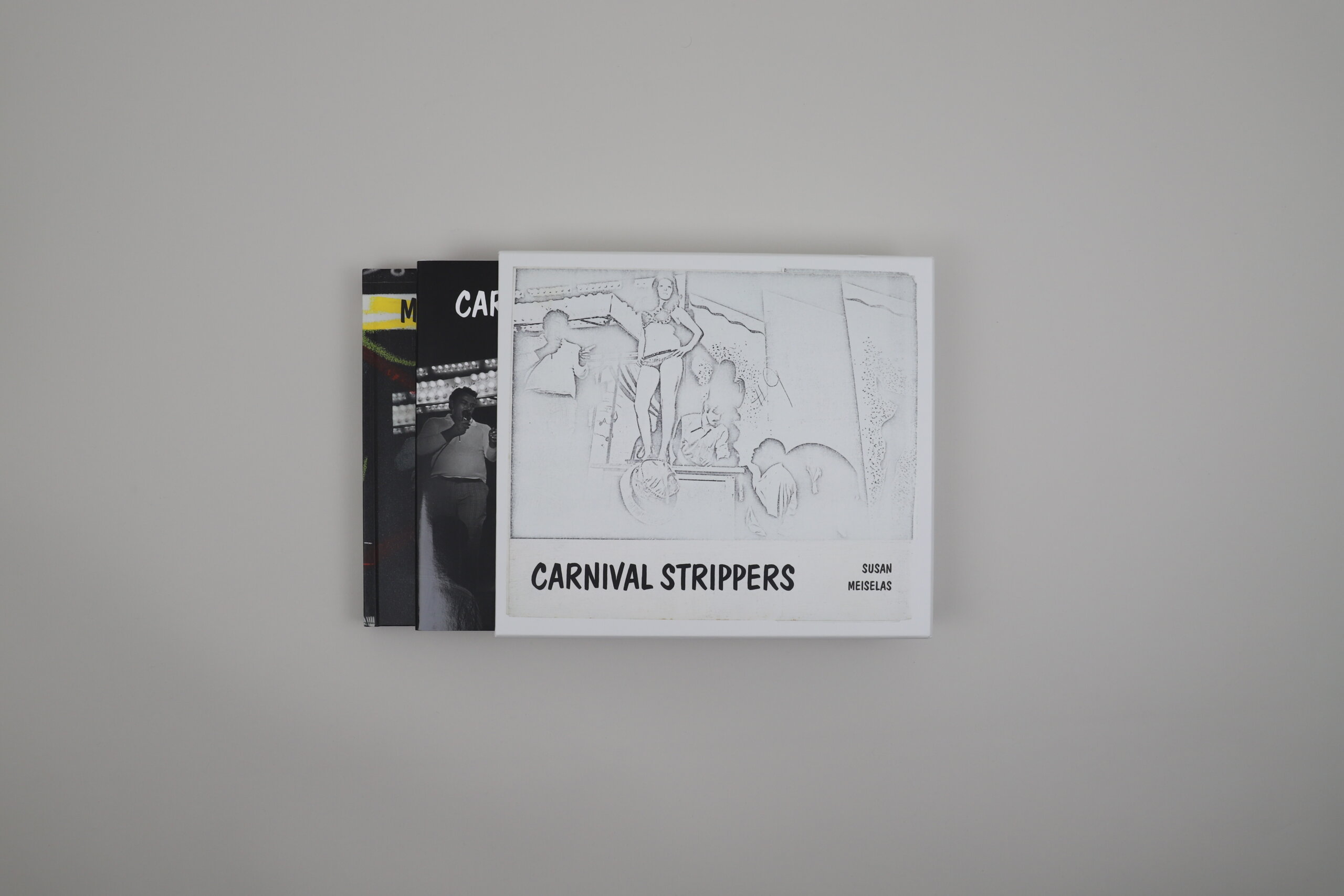 Carnival-Strippers-revisited-Susan-Meiselas-Steidl-cover-2