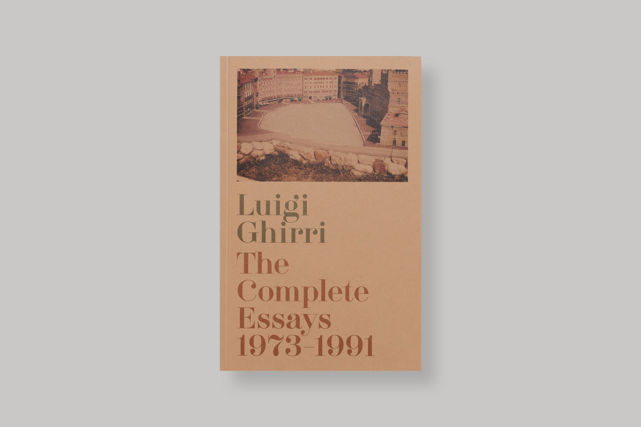 The-Complete-essays-1973-1991-Luigi-Ghirri-Mack-Books-cover