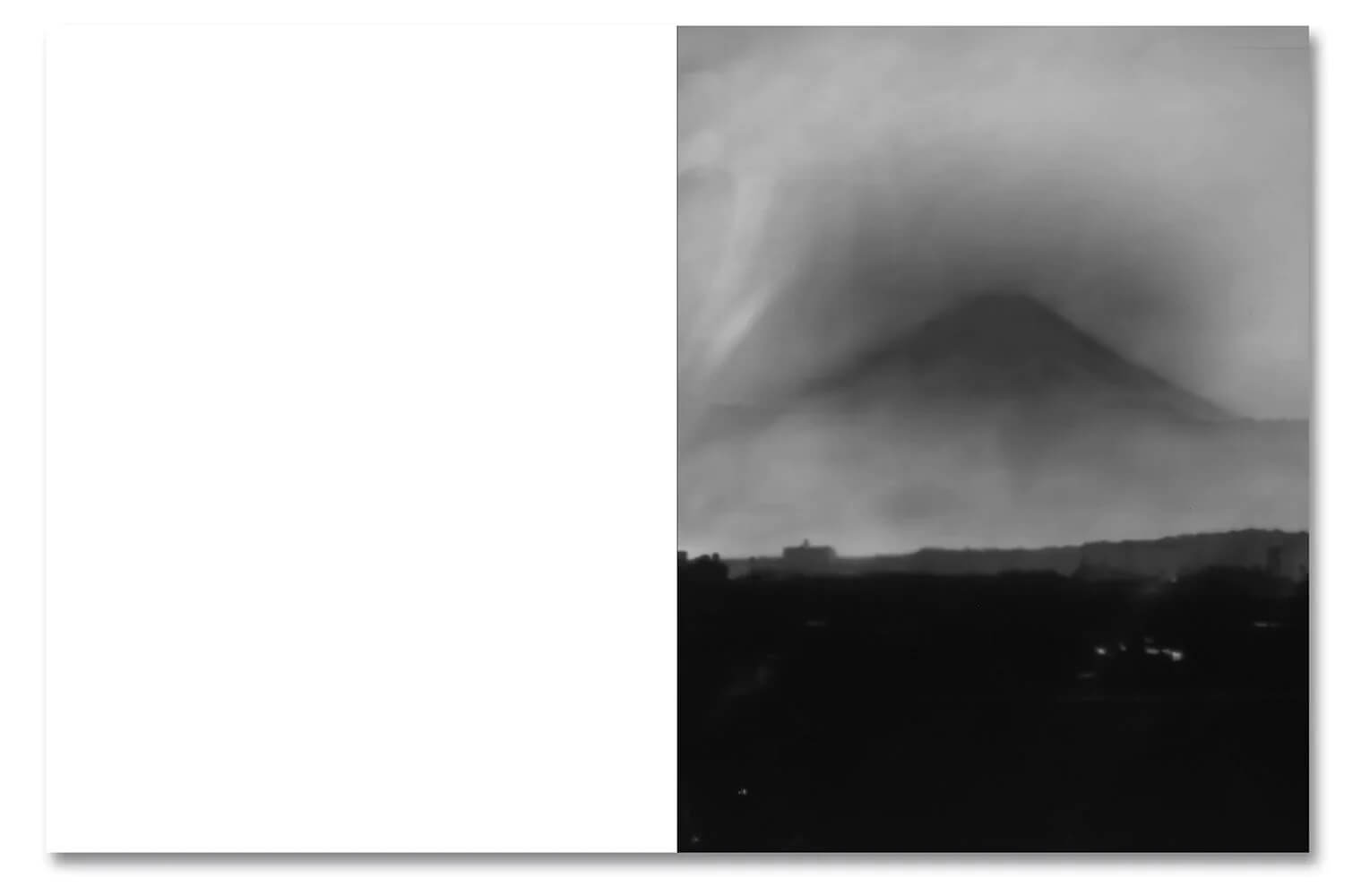 takashi-homma-thirty-six-niews-of-mount-fuji-mack-books-2